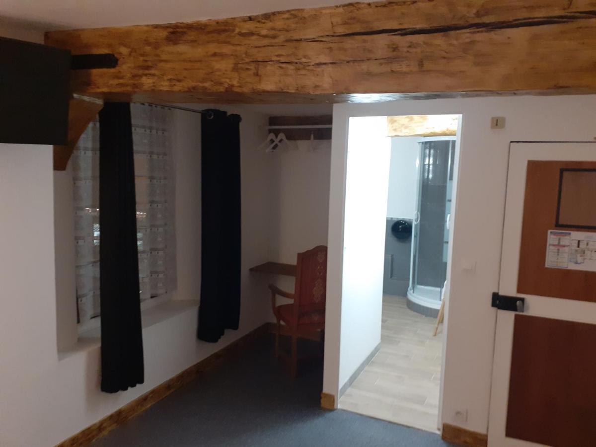 Le Grand Cerf Hotel Nonancourt Exterior foto